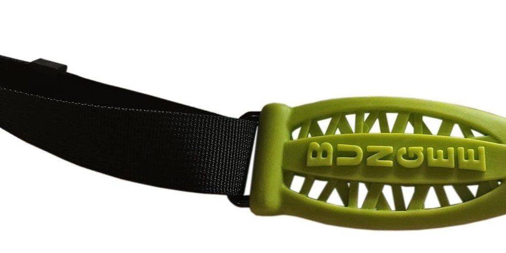 A close-up of the bungee technology of the Zero Gravity Weight Absorbing Trimmer Strap
