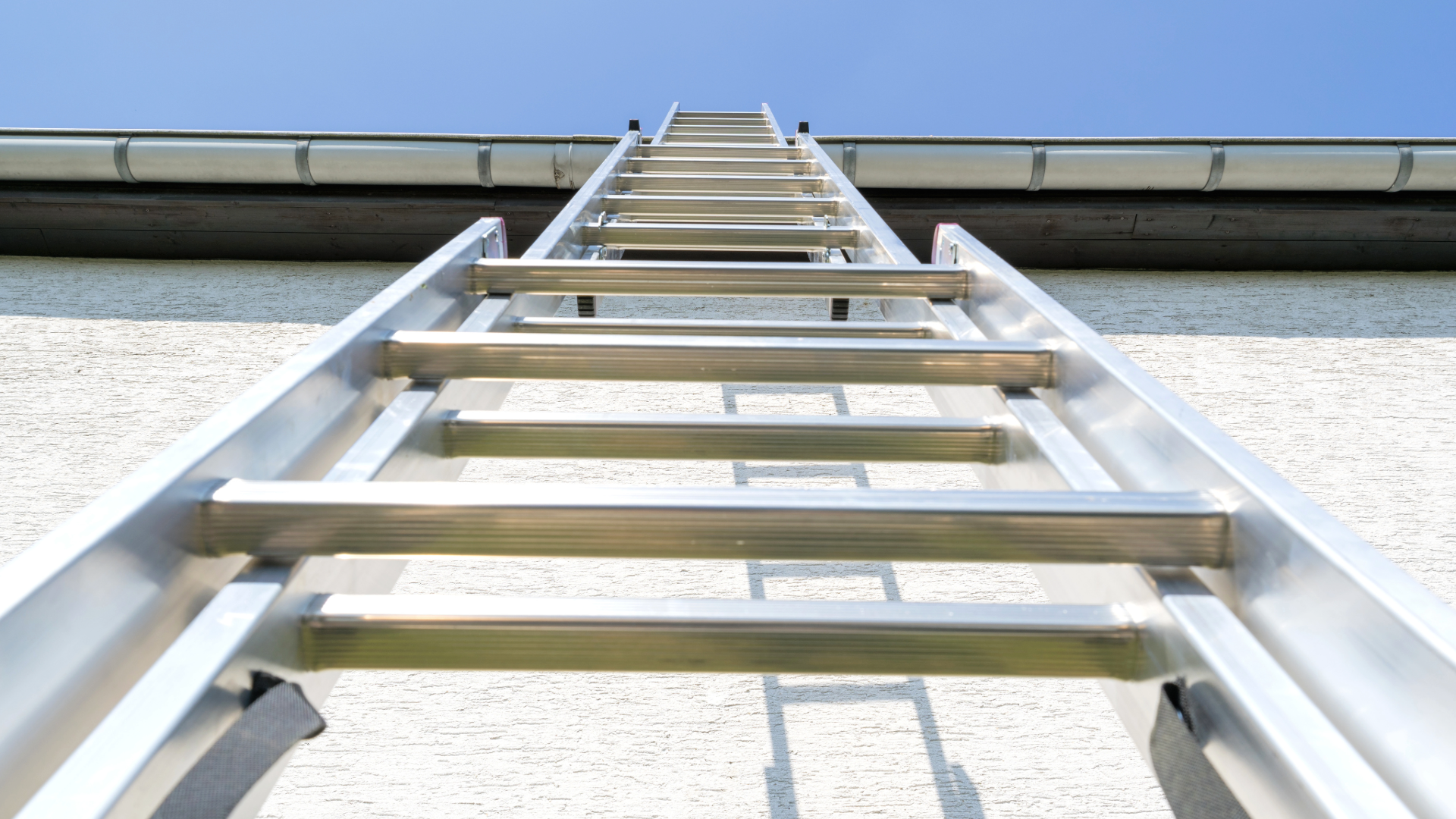 ladder-against-house